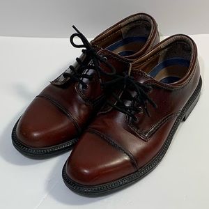 Dockers Mens GORDO Burgundy Cap Toe Lace-Up
